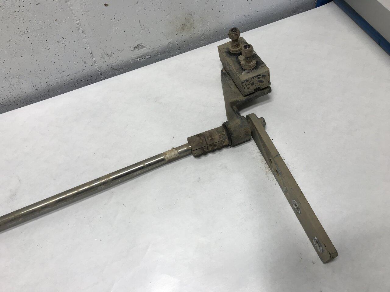 Kenworth W900l Hood Hinge In Sioux Falls Sd 24794195