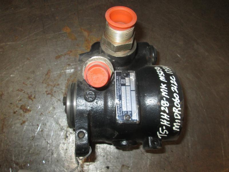 MACK 335 Power Steering Pump in Spokane Valley, Wa. R00112996
