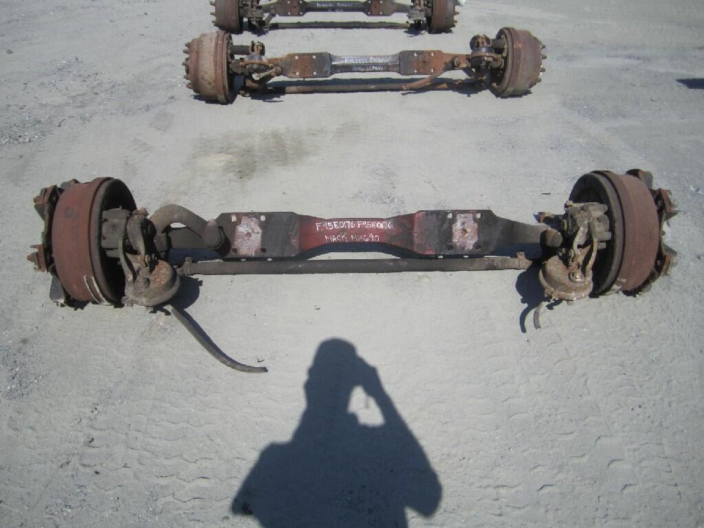 MACK 3QHF545P2 AXLE ASSEMBLY, FRONT (STEER) OEM 3QHF545P2 in Easton