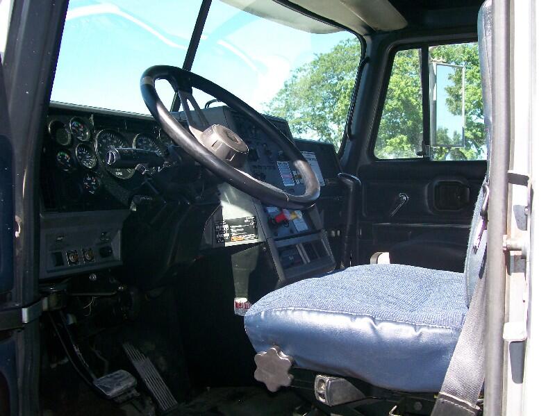 Heavy Trucks & Commercial Vehicles