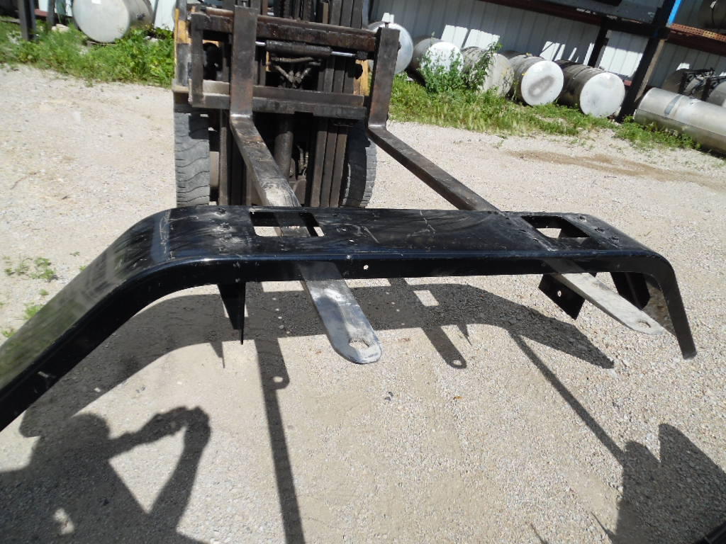 MACK CT713 BUMPER ASSEMBLY, FRONT OEM 25195207 in Wykoff, MN 49256