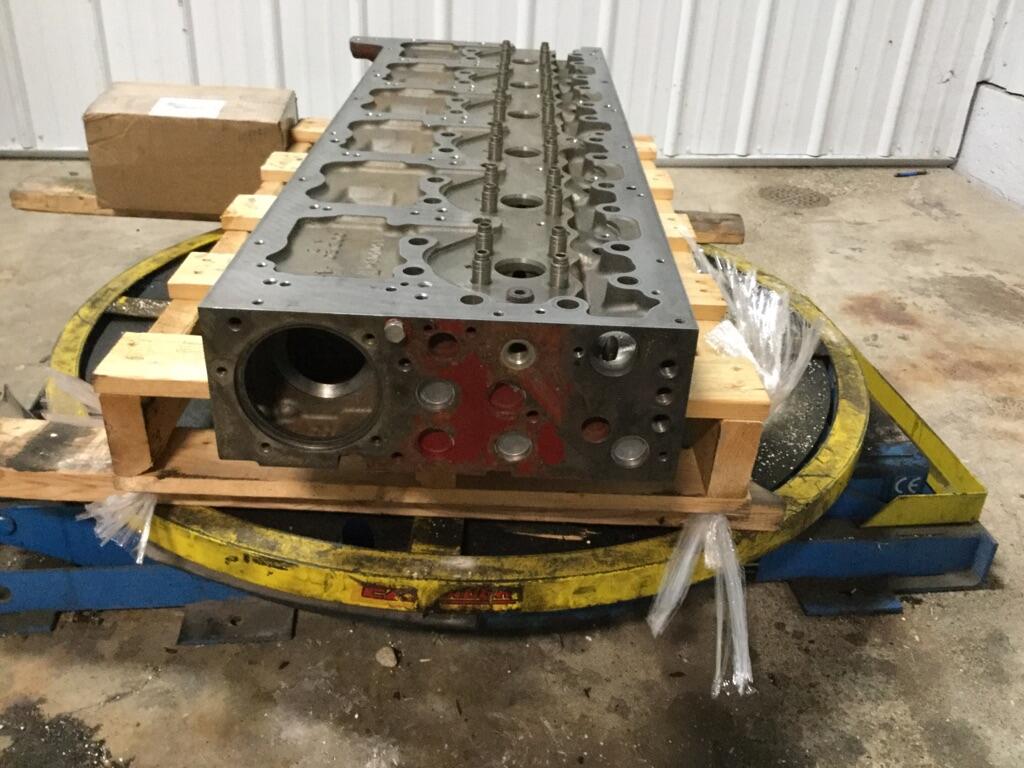 Mack MP8 Engine Head Assembly in Spencer, IA 24806135