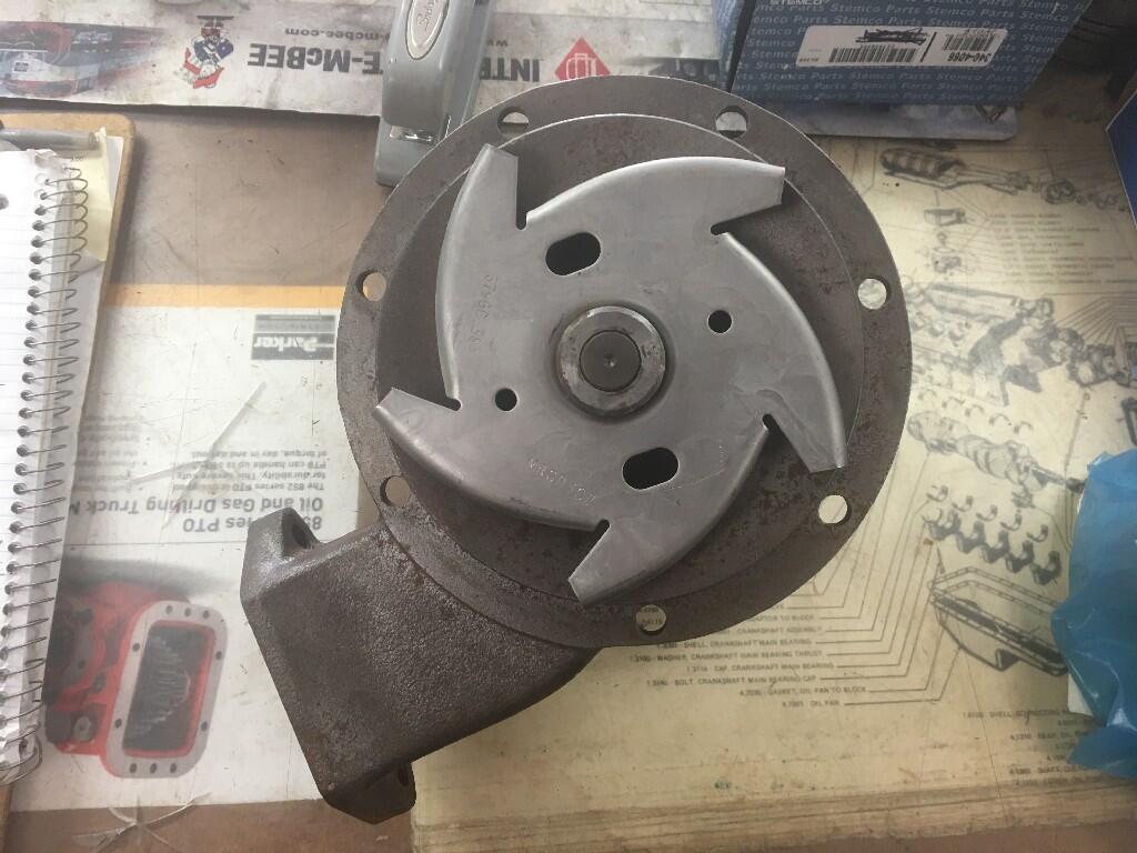 Mack Water Pump OEM 316GC548M4X in Oil City, LA 140498