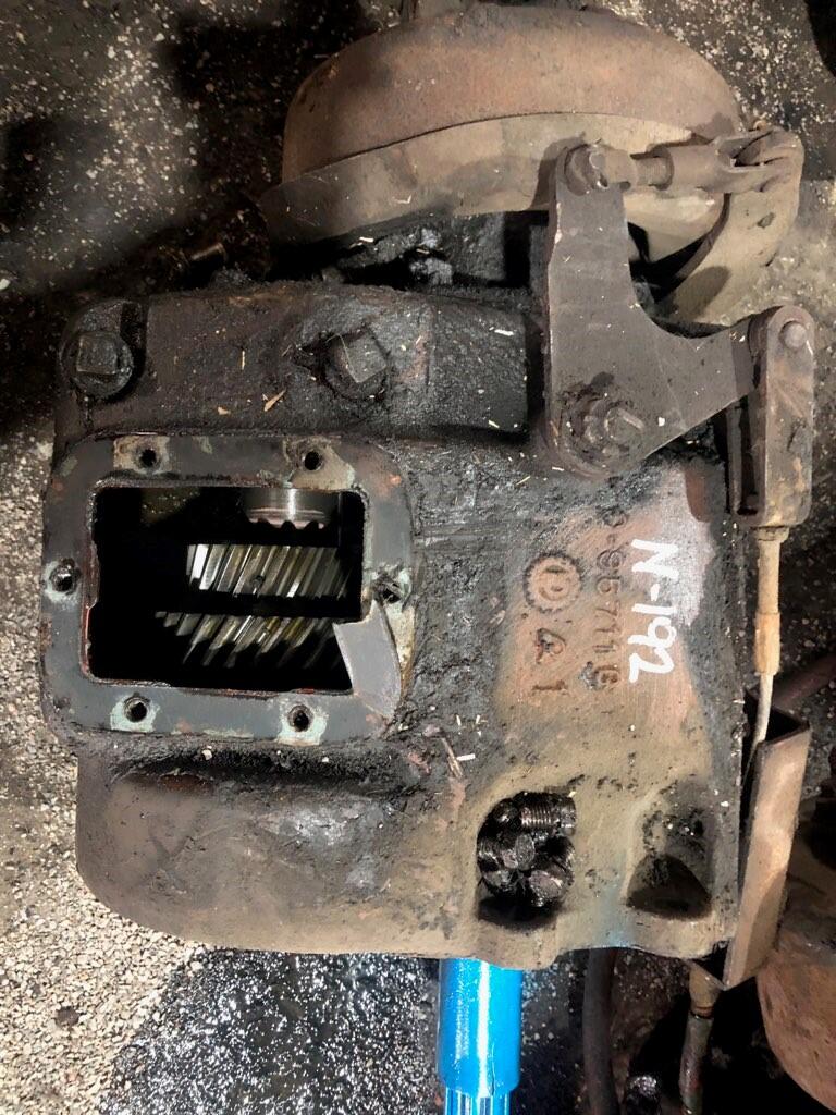NEW PROCESS 435 FORD Transmission Assembly in CHICAGO HEIGHTS, IL N192
