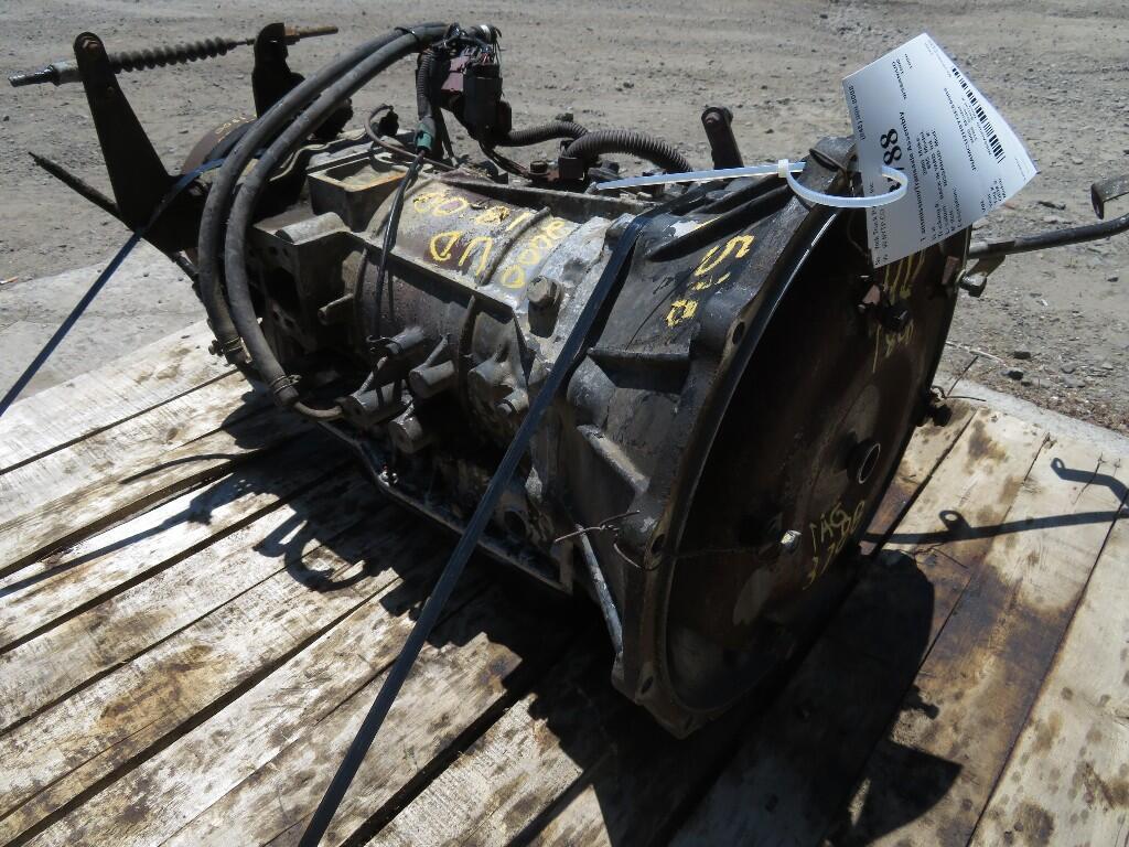 NISSAN/UD 1800 Transmission/Transaxle Assembly in Wurtsboro, NY 3788