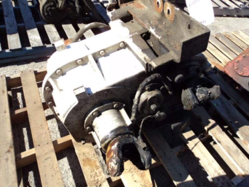 OSHKOSH 18000 TRANSFER CASE ASSEMBLY in Tampa, FL 388044