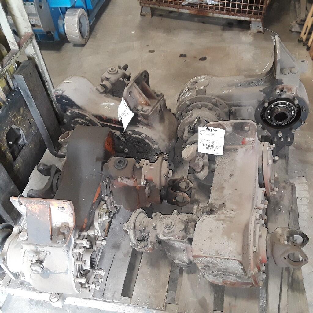 OSHKOSH 18000 Transfer Case Assembly in Westland, MI 88139