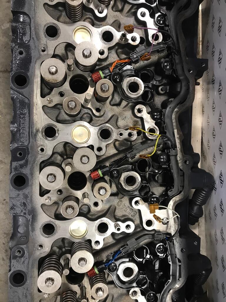 PACCAR MX13 Cylinder Head in Abbotsford, BRITISH COLUMBIA 12034