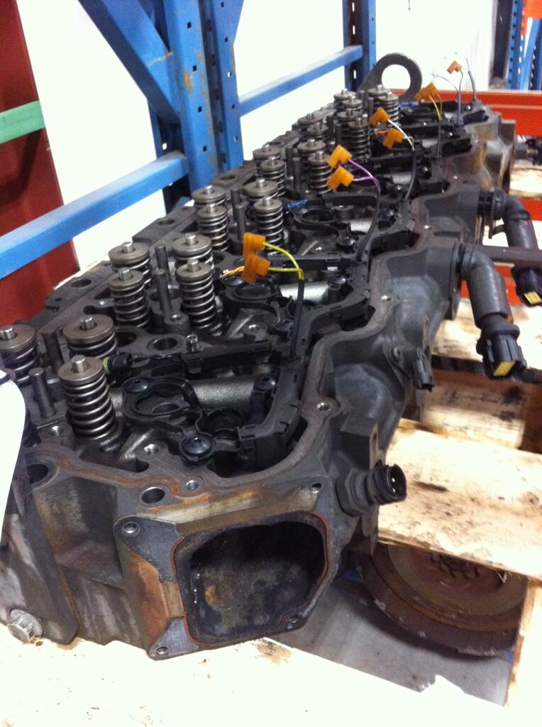 PACCAR MX 13 Cylinder Head in Abbotsford, BRITISH COLUMBIA 2782