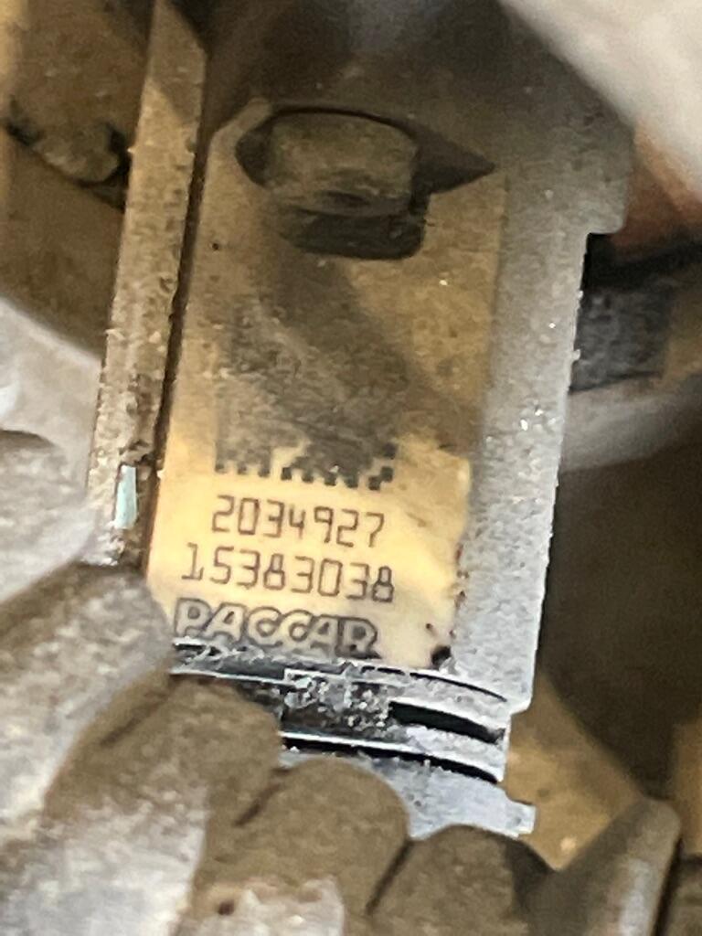 PACCAR MX13 Fuel Pump (Injection) OEM 2034927 in Abbotsford, BRITISH