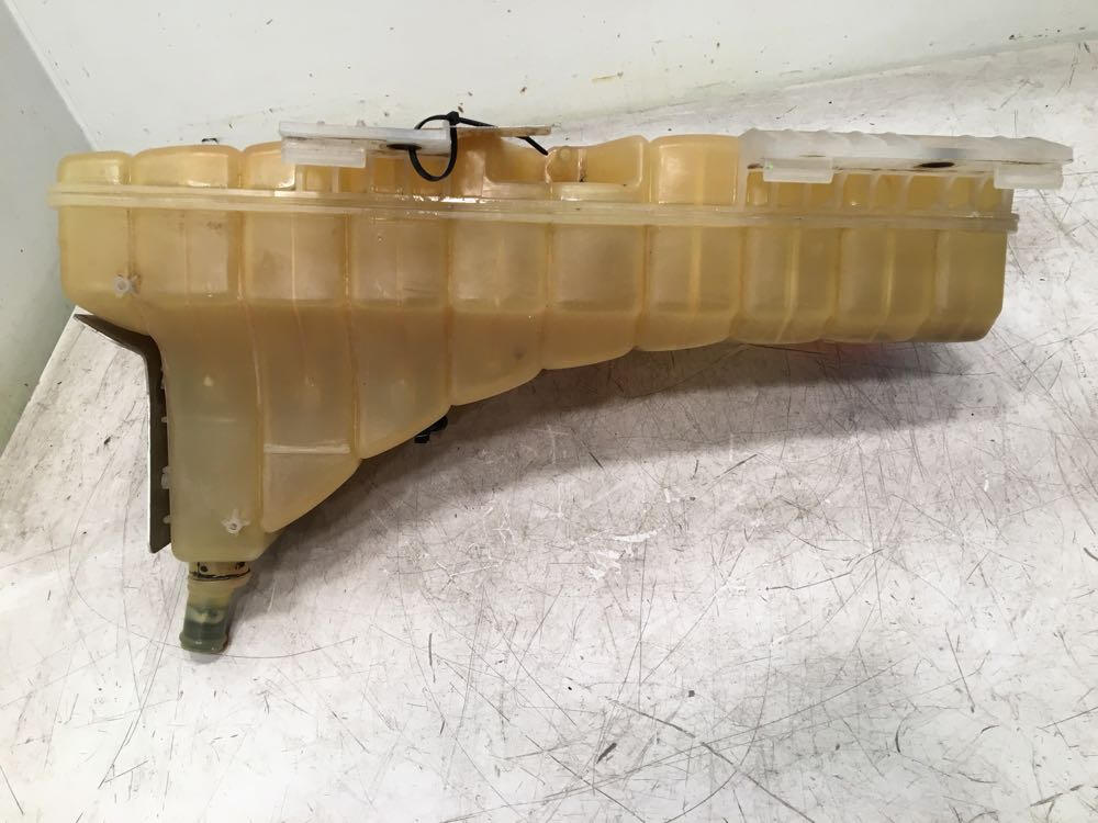 PACCAR Coolant Reservoir OEM N5346001 in Dorr, MI 61910501