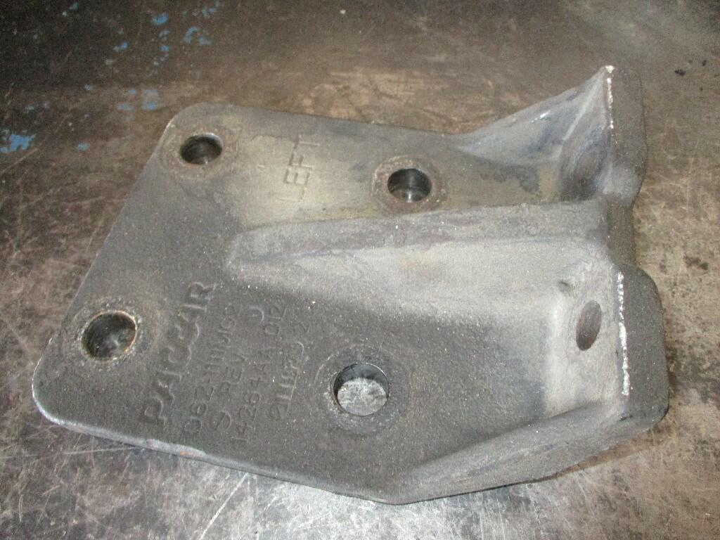 PACCAR Engine Mounts OEM# D62-1111M02 in CRANDALL, TX #78862