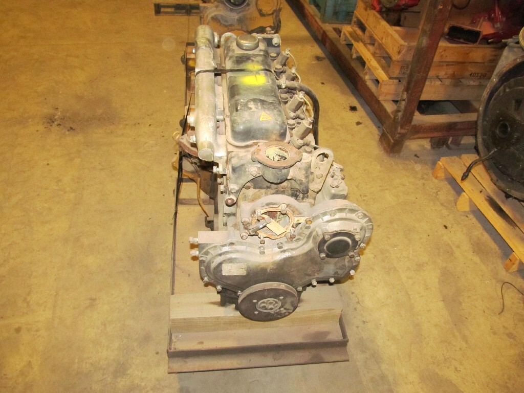 PERKINS 4-236 Engine Assembly in Westland, MI #89926