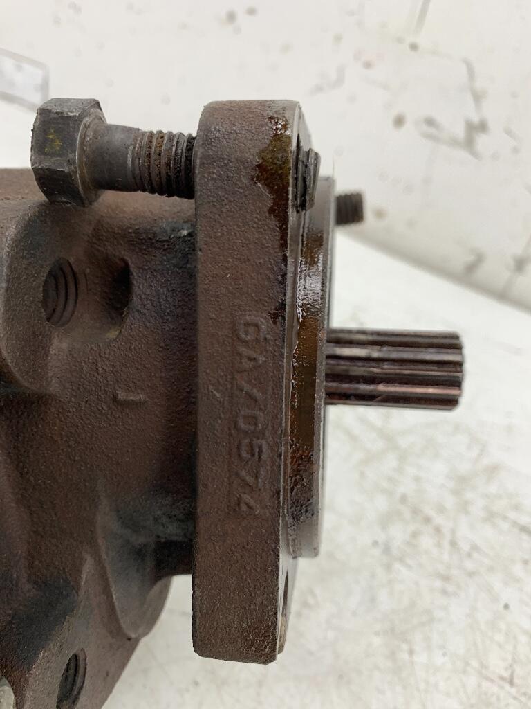 PERMCO ZF0920 Hydraulic Pump/PTO Pump OEM ZF0920 in OWENSBORO, KY 136271