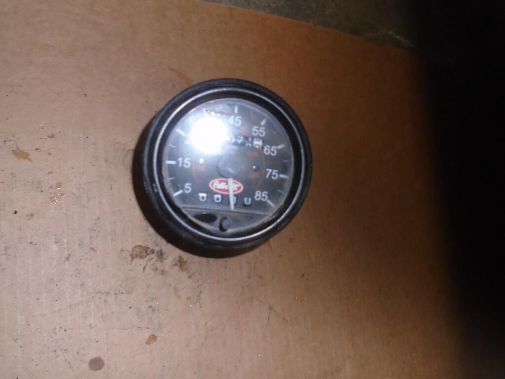 PETERBILT 379_Q436010005 Speedometer in Alamo, Texas 114682
