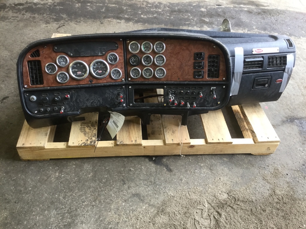 379 PETERBILT Dash Conversion