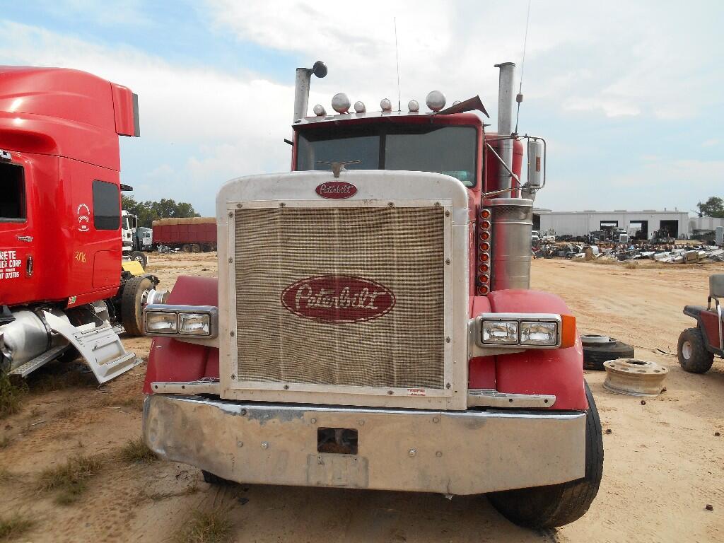 PETERBILT 379 Hood in Douglas, GA 17916