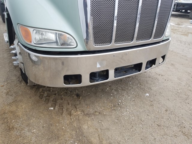 PETERBILT 387 BUMPER ASSEMBLY, FRONT in Watseka, IL #1975165