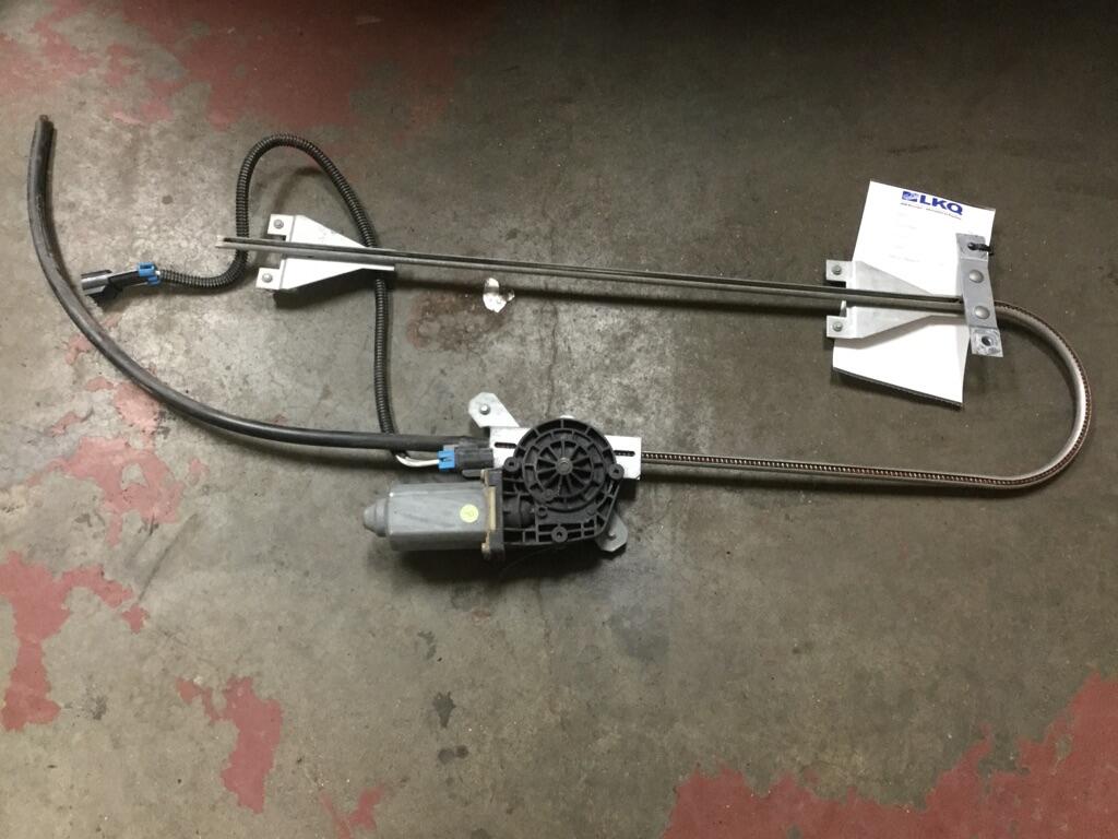 OEM Manual Window Regulator Driver Side Peterbilt R216006 more than