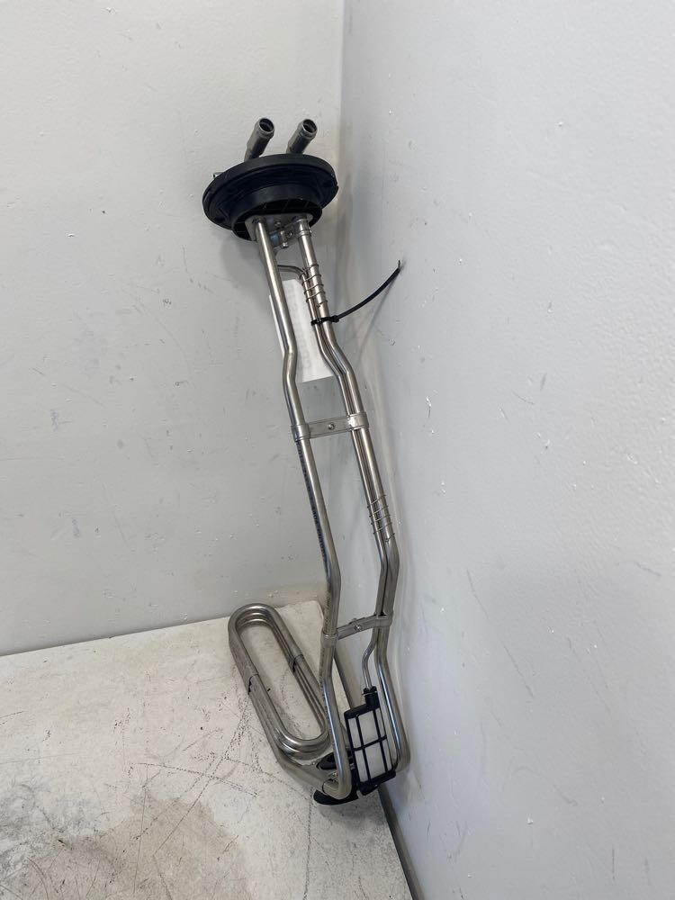 PETERBILT 579 Fuel Sending Unit in Dorr, MI 57510053