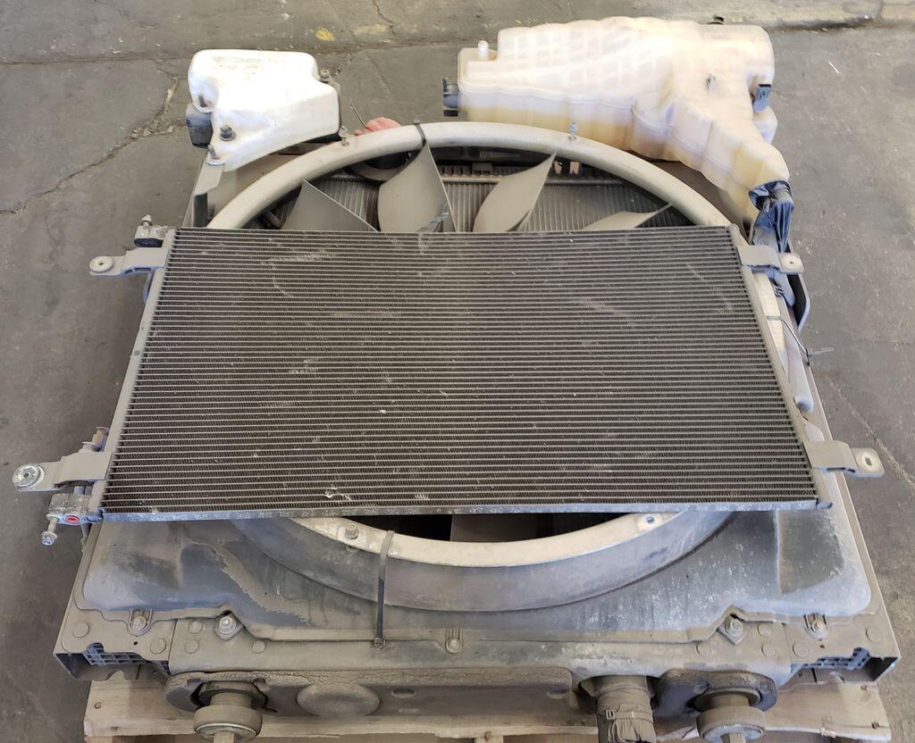 PETERBILT 579 Radiator OEM# F31-6200-1A11811 in SPOKANE, WA #15288