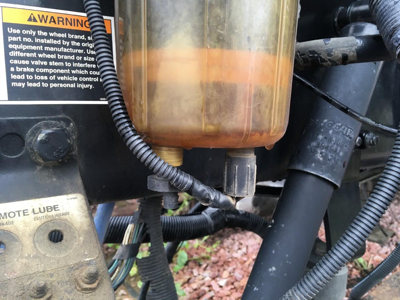 PETERBILT 587 Filter/Water Separator in Sioux Falls, SD 24704159