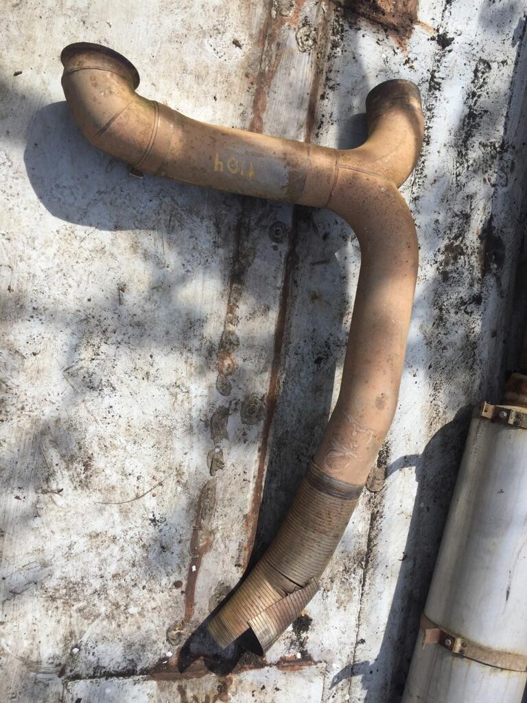PETERBILT Exhaust Pipe OEM 0427919000 in Abbotsford, BRITISH