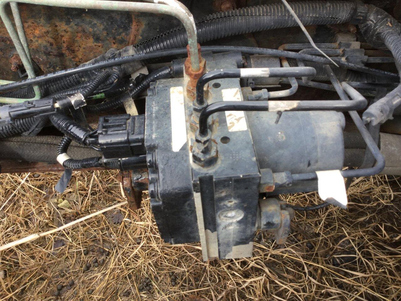 Peterbilt 330 Brake Control Module (ABS) in Spencer, IA 24651765