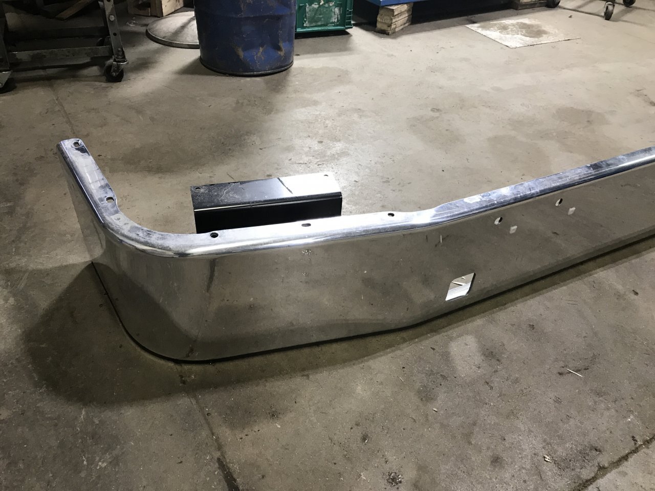 Peterbilt 367 Bumper Assembly, Front OEM# N71-6141-320200 in Sioux ...