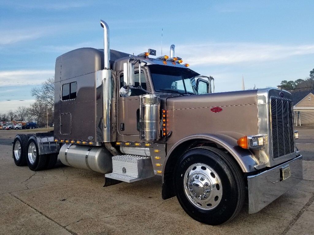 Peterbilt 379 Complete Vehicle in OIL CITY, LA #6D630800