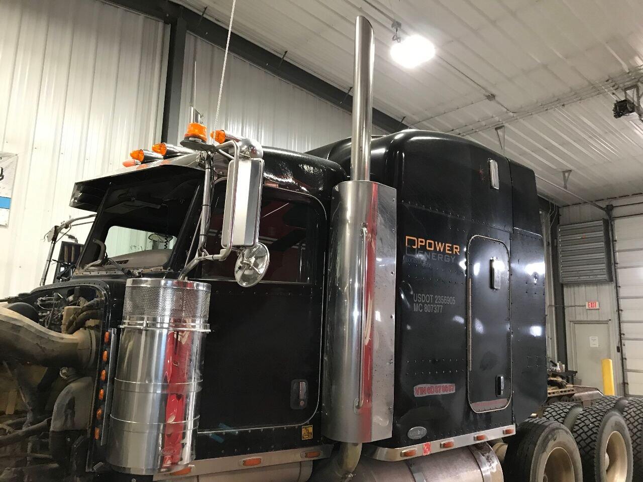 Peterbilt 379 Exhaust Assembly in Sioux Falls, SD 24810466
