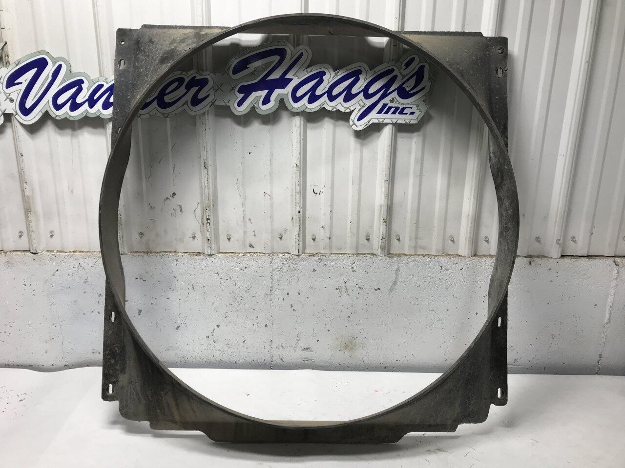 Peterbilt 379 Radiator Shroud in Winamac, IN 24932553