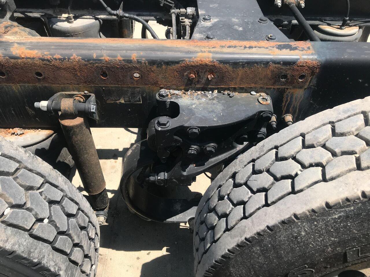 Peterbilt FLEX AIR Suspension in Kansas City, MO 25061065