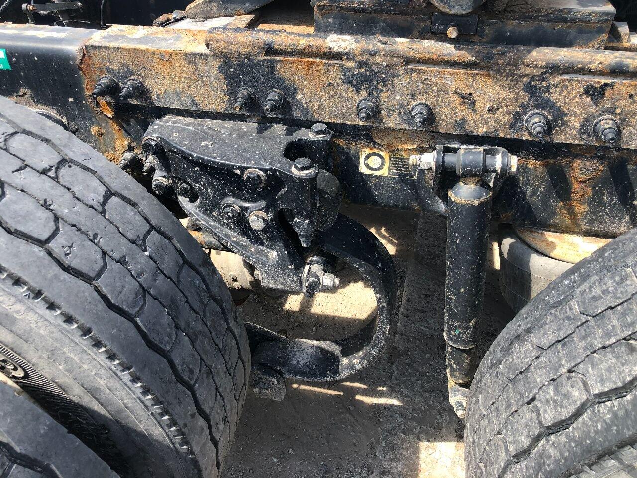 Peterbilt FLEX AIR Suspension in Winamac, IN 25041641