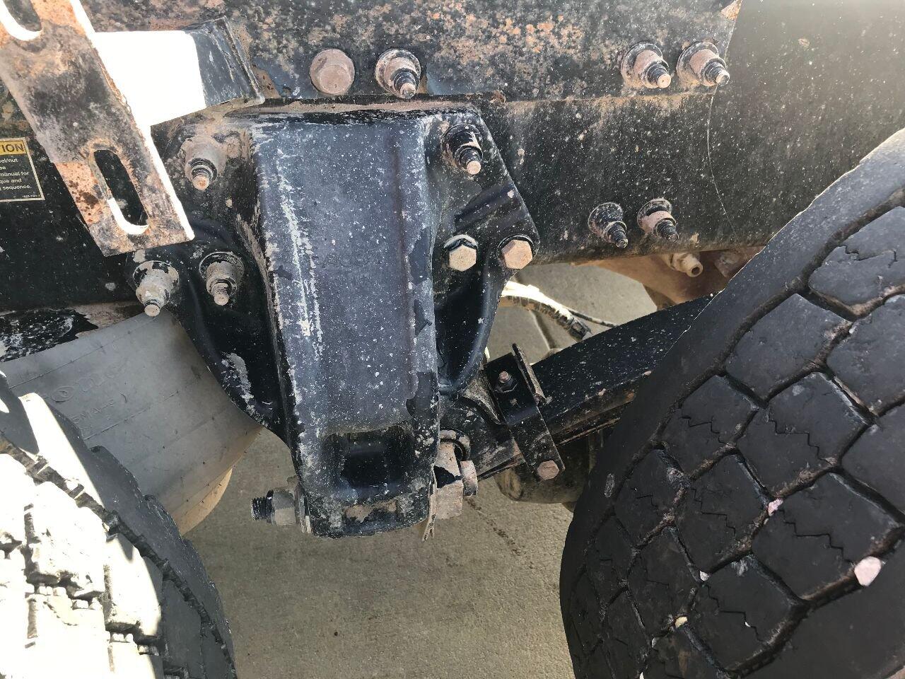 Peterbilt LOW AIR LEAF Suspension in Sioux Falls, SD 24807747