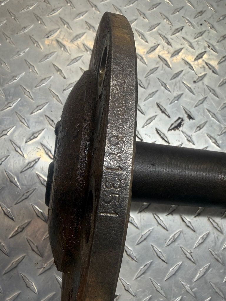 Axle Shaft / Left