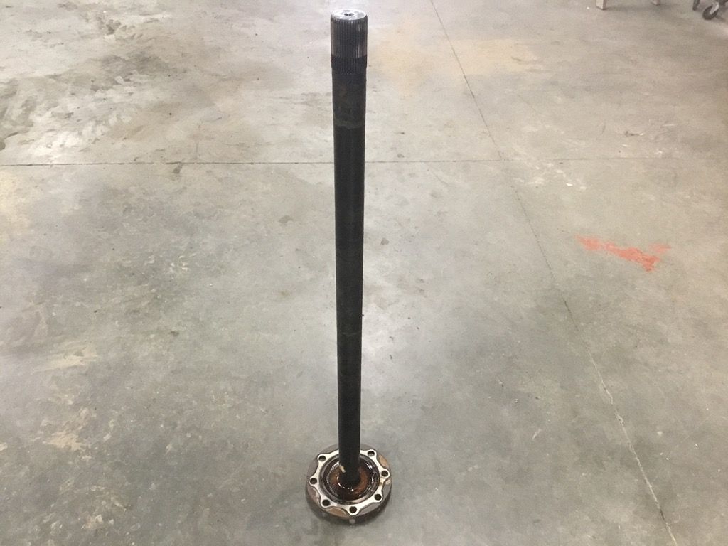 Axle Shaft / Left