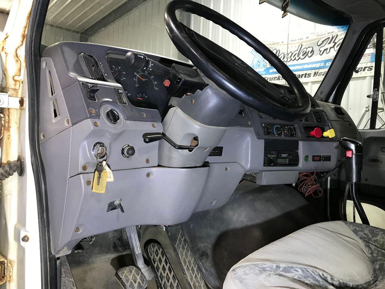 STERLING A9500 SERIES Dash Assembly in Sioux Falls, SD 24922230