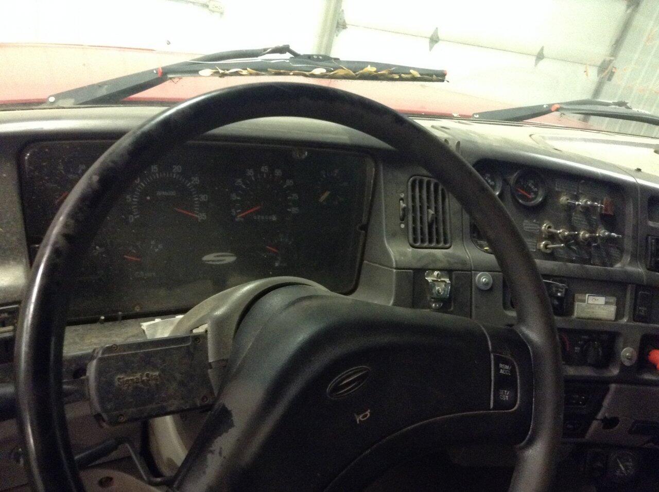STERLING L9500 SERIES Dash Assembly in Spencer, IA 24595809