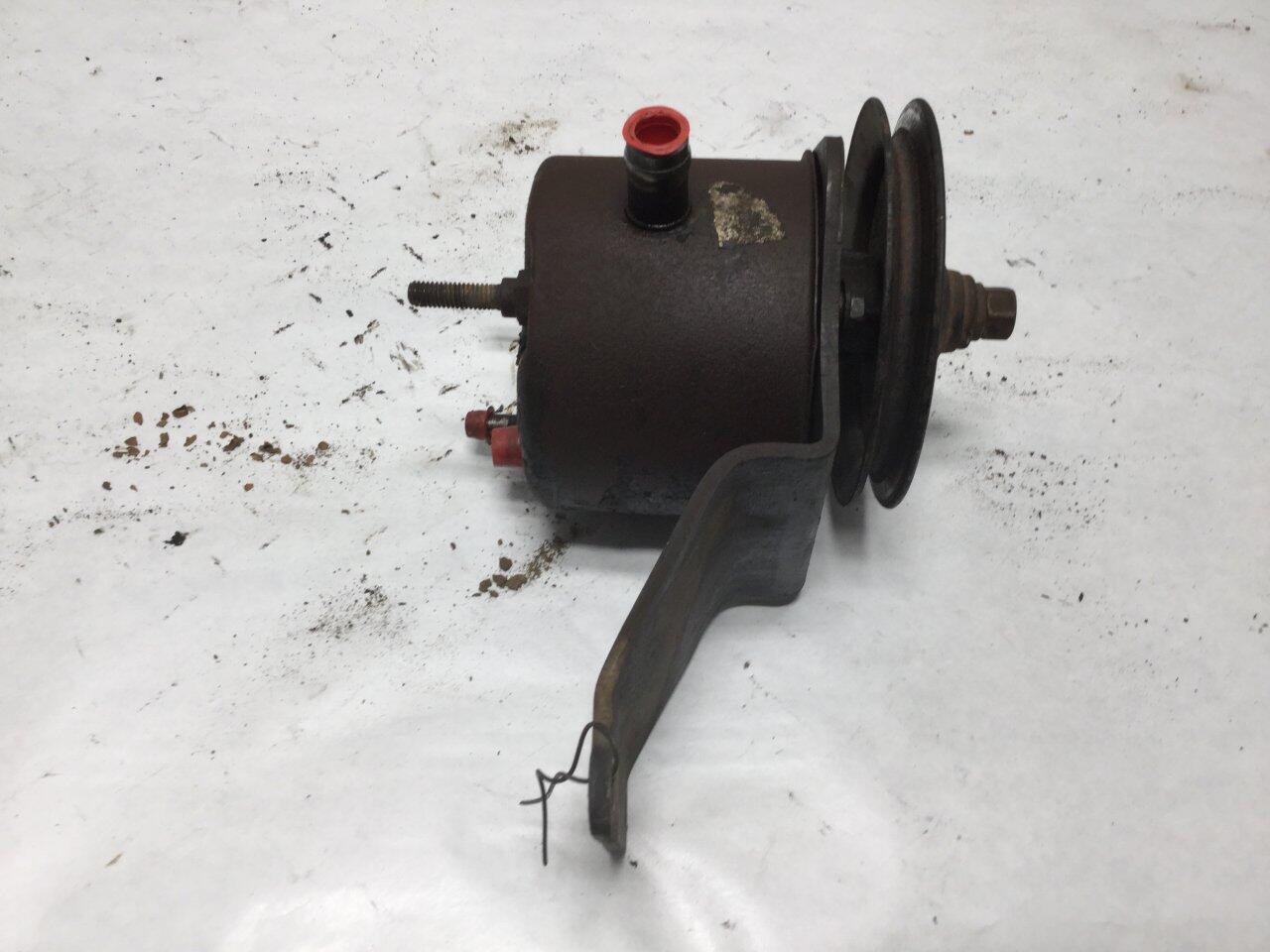 Saginaw 143 Steering Pump in Sioux Falls, SD 24840946
