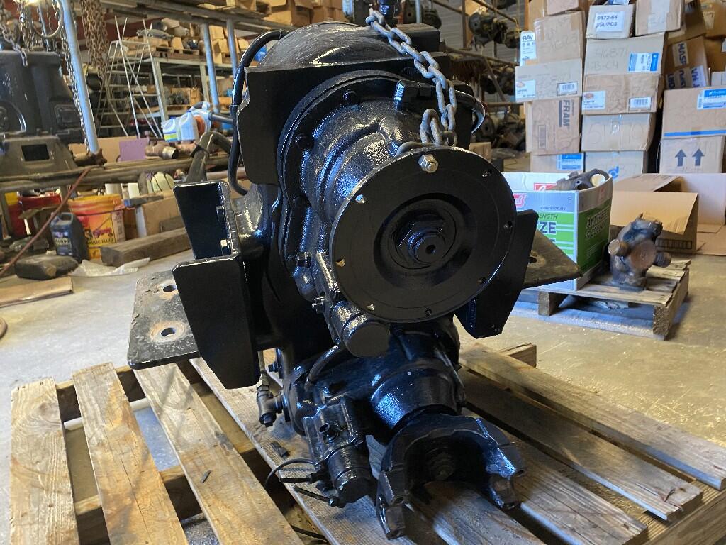 Spicer 784 Transfer Case Assembly in Oil City, LA 141646