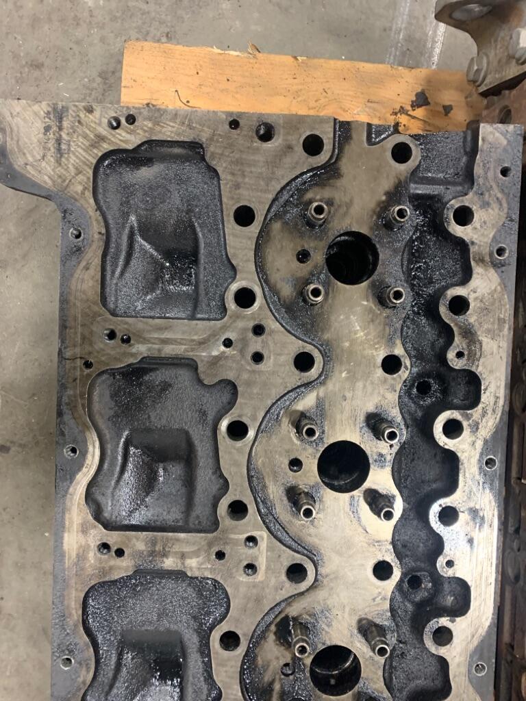 VOLVO D13 SCR Cylinder Head OEM 100317 in Abbotsford, BRITISH COLUMBIA