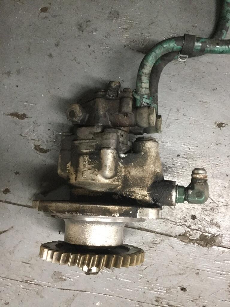 VOLVO D13 SCR Power Steering Pump OEM 21187423 in Abbotsford, BRITISH