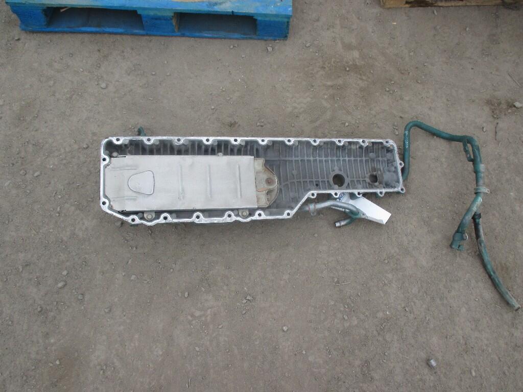 VOLVO D13 ENGINE OIL COOLER in Stockton, CA 1870285