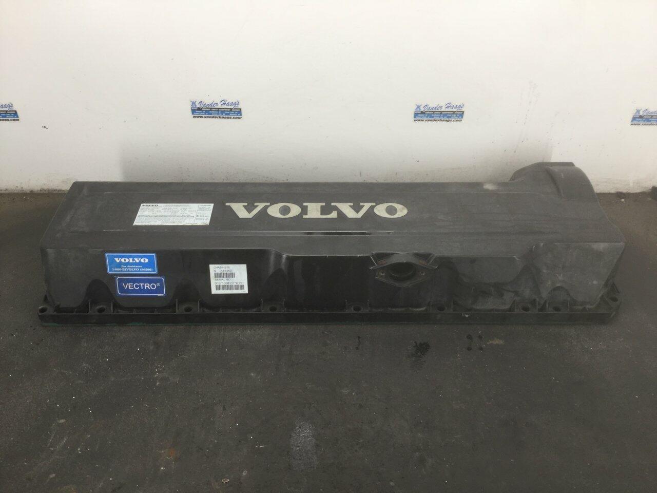 VOLVO D13 Engine Valve Cover OEM# 20740683 in Spencer, IA #24504323