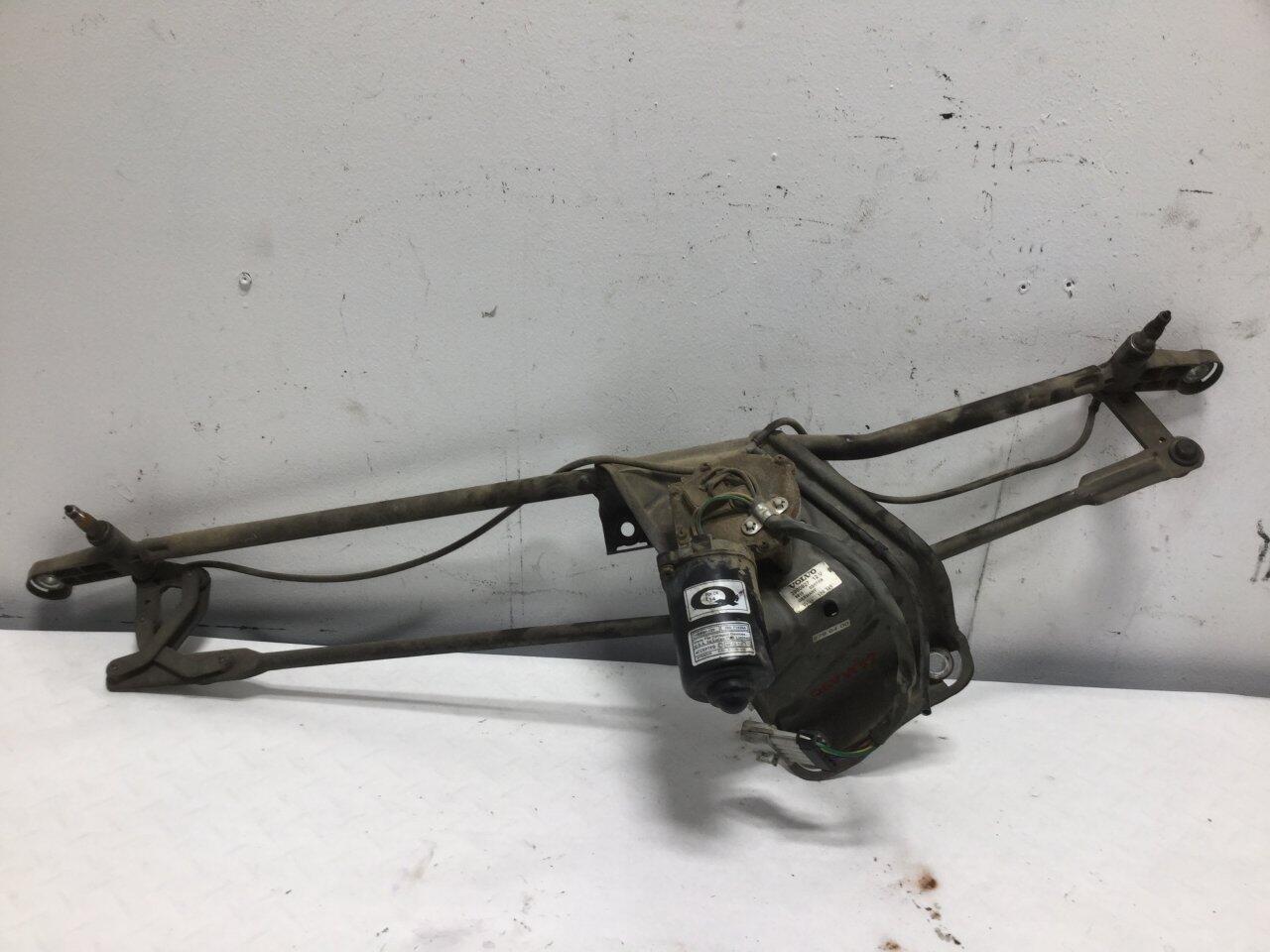 Volvo Truck 3980827 Windshield Wiper Wiper Motor Transmission & Linkage