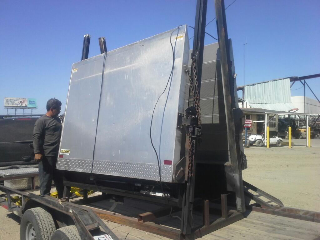 WALTCO Lift Gate in GILROY, CA 66443
