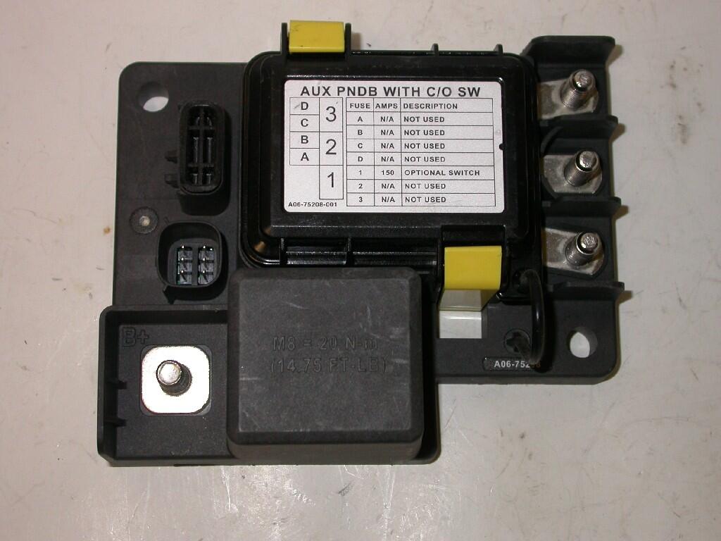 WESTERN STAR Fuse Box OEM A0675208001 in LINCOLNTON, NC 13061
