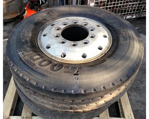 315/80/R22.5 Tire and Rim in Enfield, CT #8737