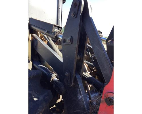 1900 CATERPILLAR 563C LIFTARM (FB) FRONT BOOM